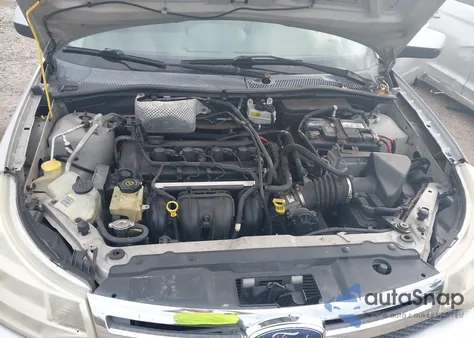 2008 Ford Focus Se/Ses z USA, uszkodzony, nr VIN 1FAHP35N48W104056